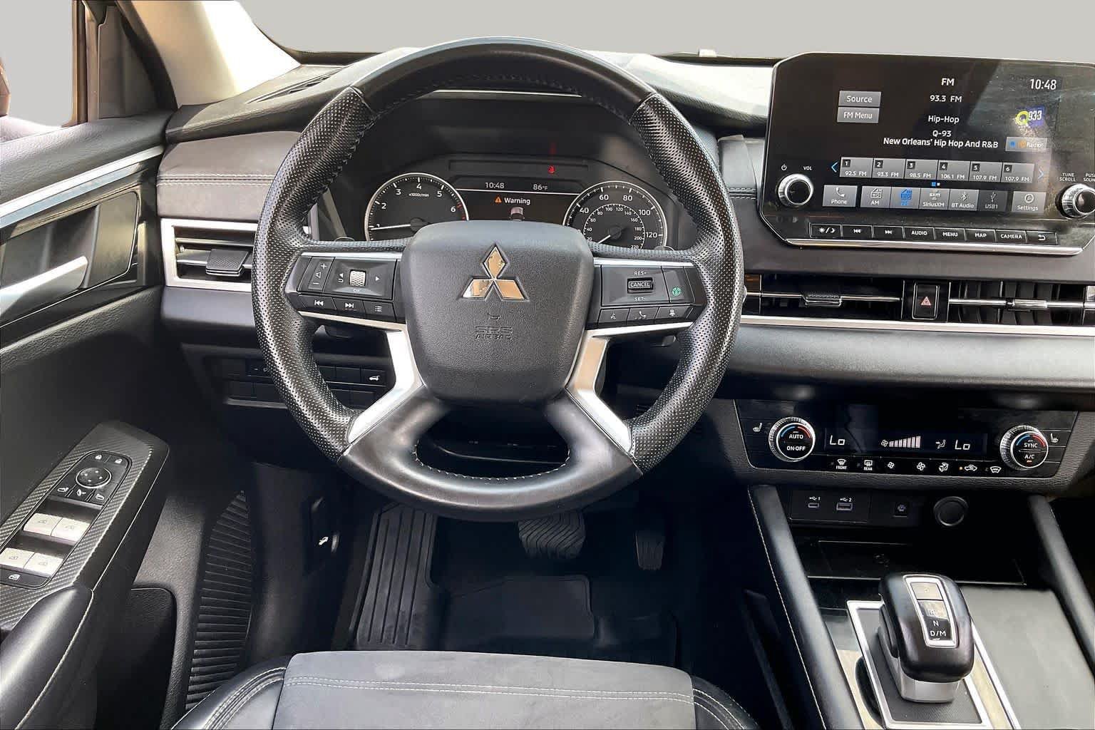 Used 2024 Mitsubishi Outlander SE AWD/4WD image 6