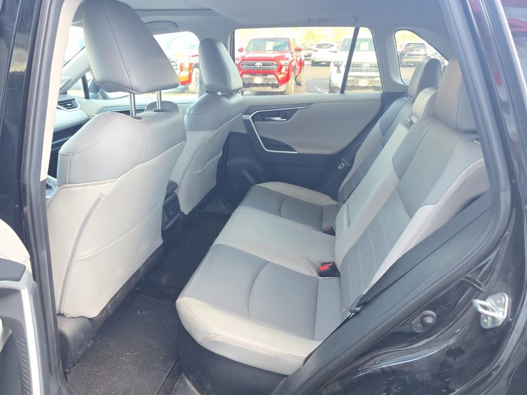Used 2020 Toyota RAV4 Limited w/ Limited Grade Weather Package image 13