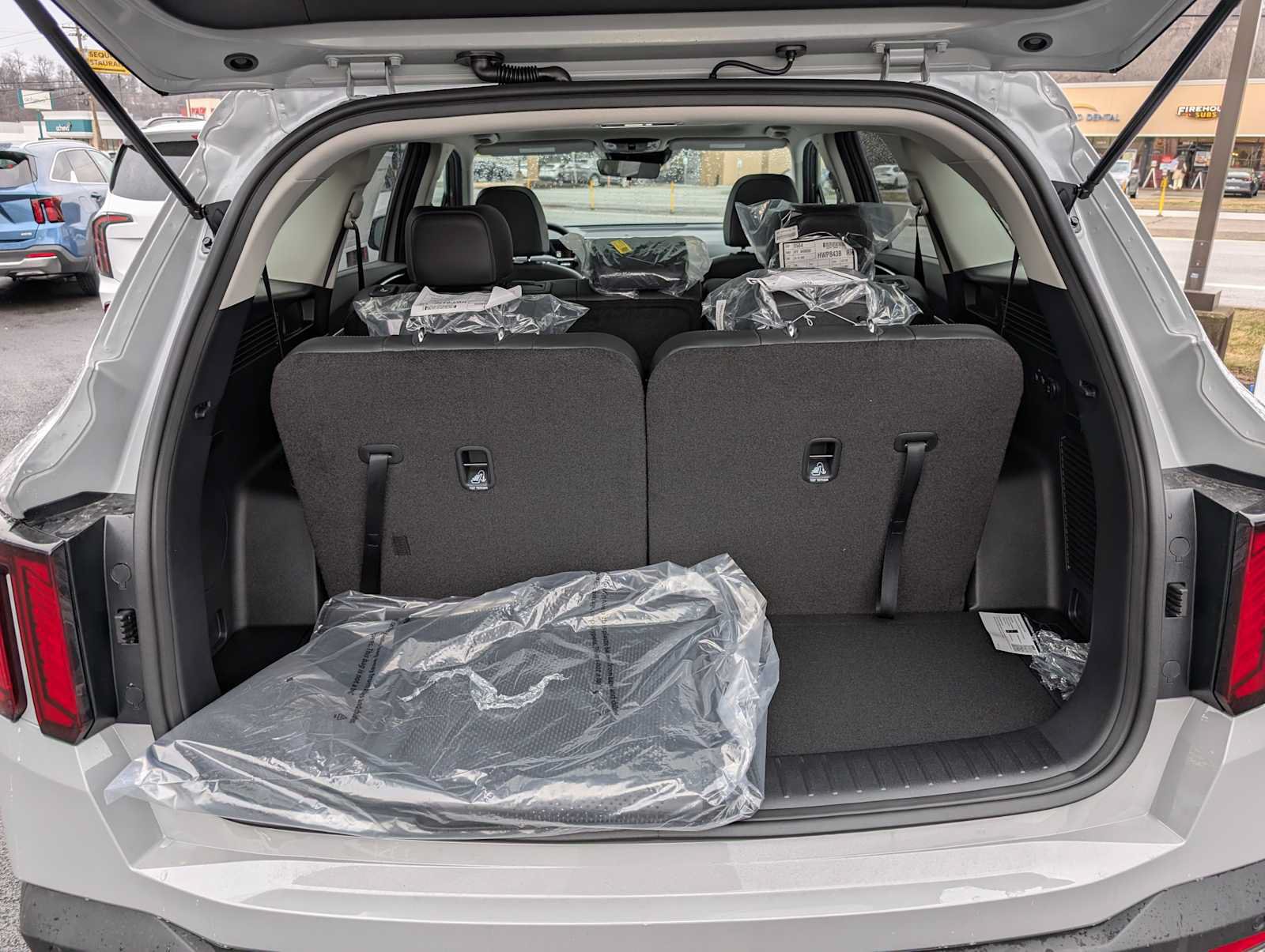 New 2026 Kia Sorento S w/ S Panoramic Sunroof Package AWD/4WD image 7