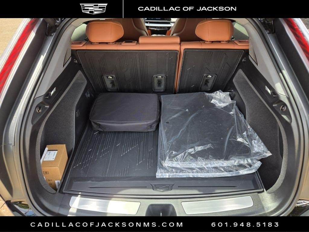 New 2026 Cadillac Optiq Sport 2 w/ LPO, Floor Liner Package RWD image 20