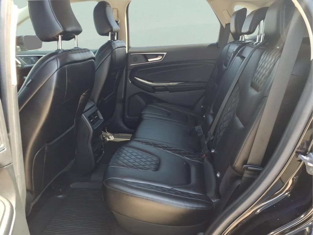 Used 2023 Ford Edge Titanium AWD/4WD image 14