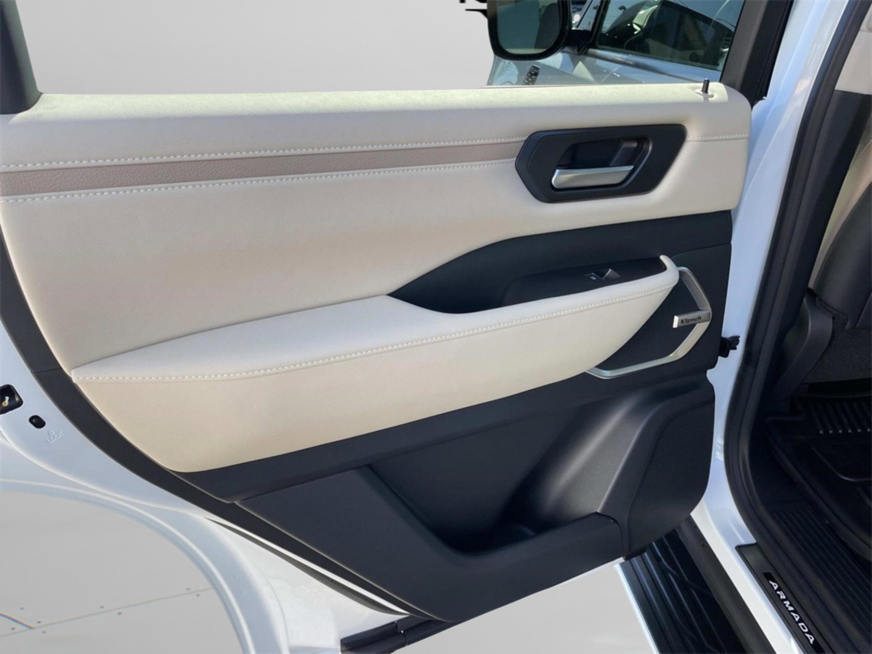 New 2026 Nissan Armada Platinum Reserve image 11