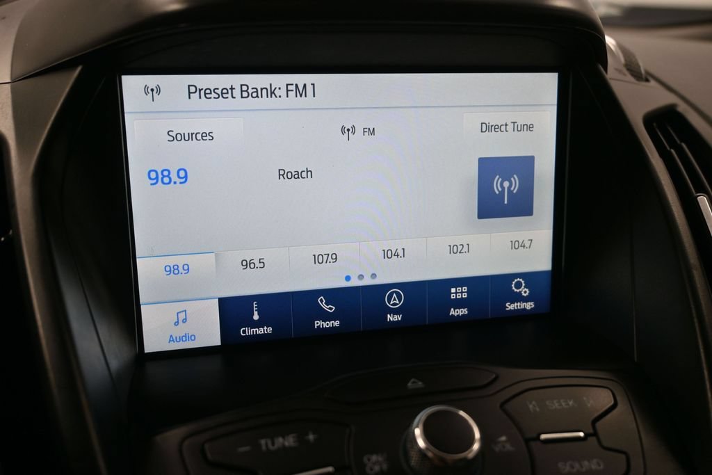 Used 2016 Ford Escape SE w/ Equipment Group 201A FWD image 16