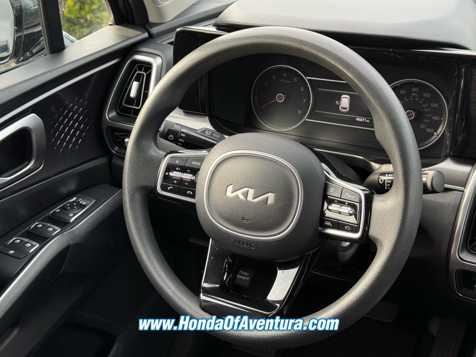 Used 2022 Kia Sorento LX AWD/4WD image 27