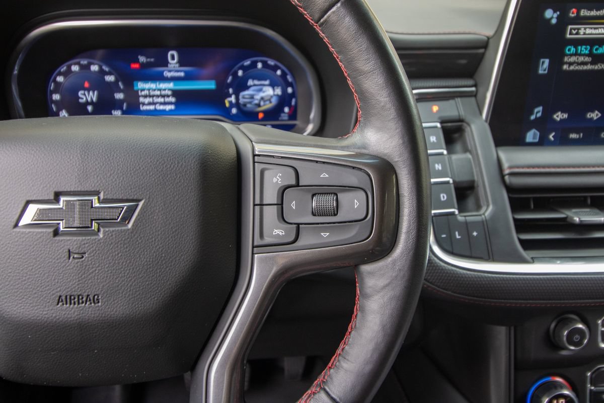 Used 2022 Chevrolet Tahoe RST w/ Luxury Package AWD/4WD image 41