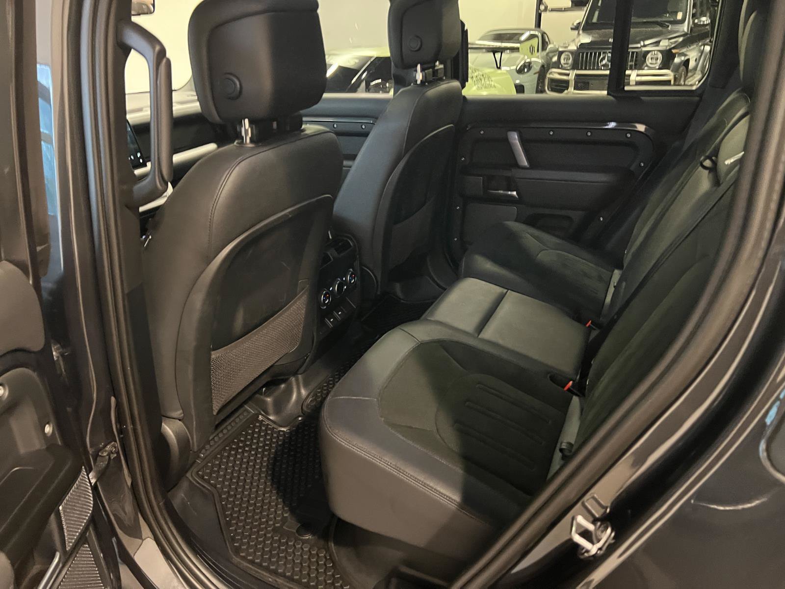Used 2023 Land Rover Defender 110 Carpathian Edition AWD/4WD image 30