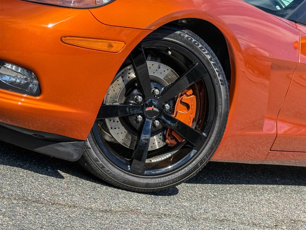 Used 2009 Chevrolet Corvette Coupe w/ Z51 Performance Package image 9