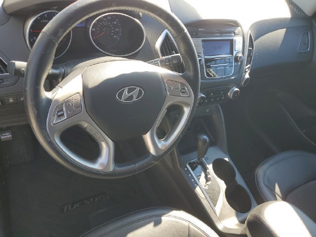 Used 2013 Hyundai Tucson GLS AWD/4WD image 12