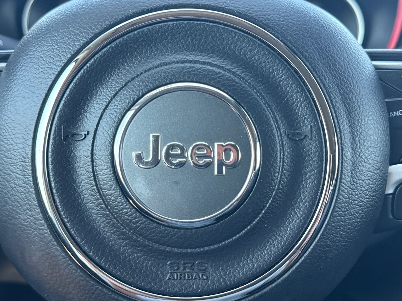 Used 2021 Jeep Compass Trailhawk w/ Convenience Group AWD/4WD image 29