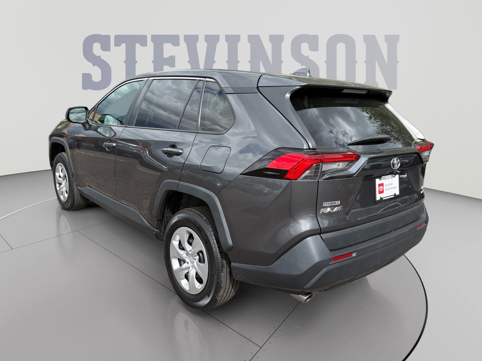 Certified 2023 Toyota RAV4 LE AWD/4WD image 3