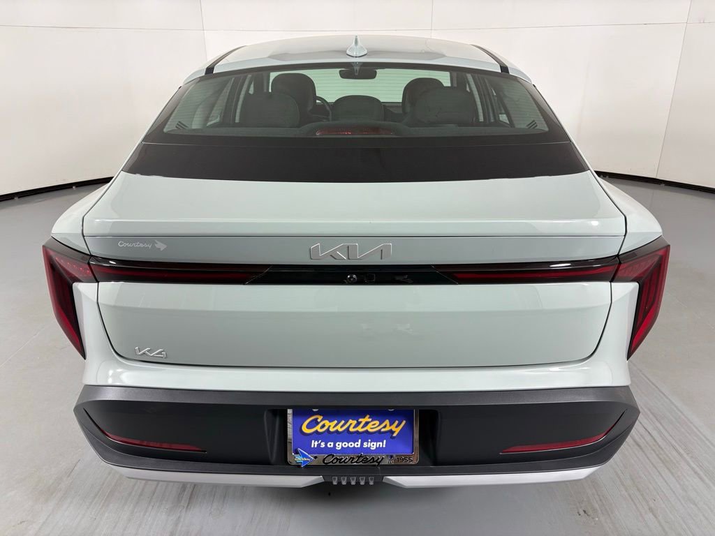 New 2026 Kia K4 LXS image 7