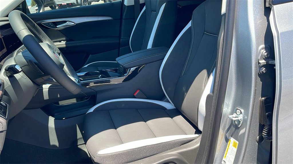 New 2025 Buick Envision Sport Touring image 10