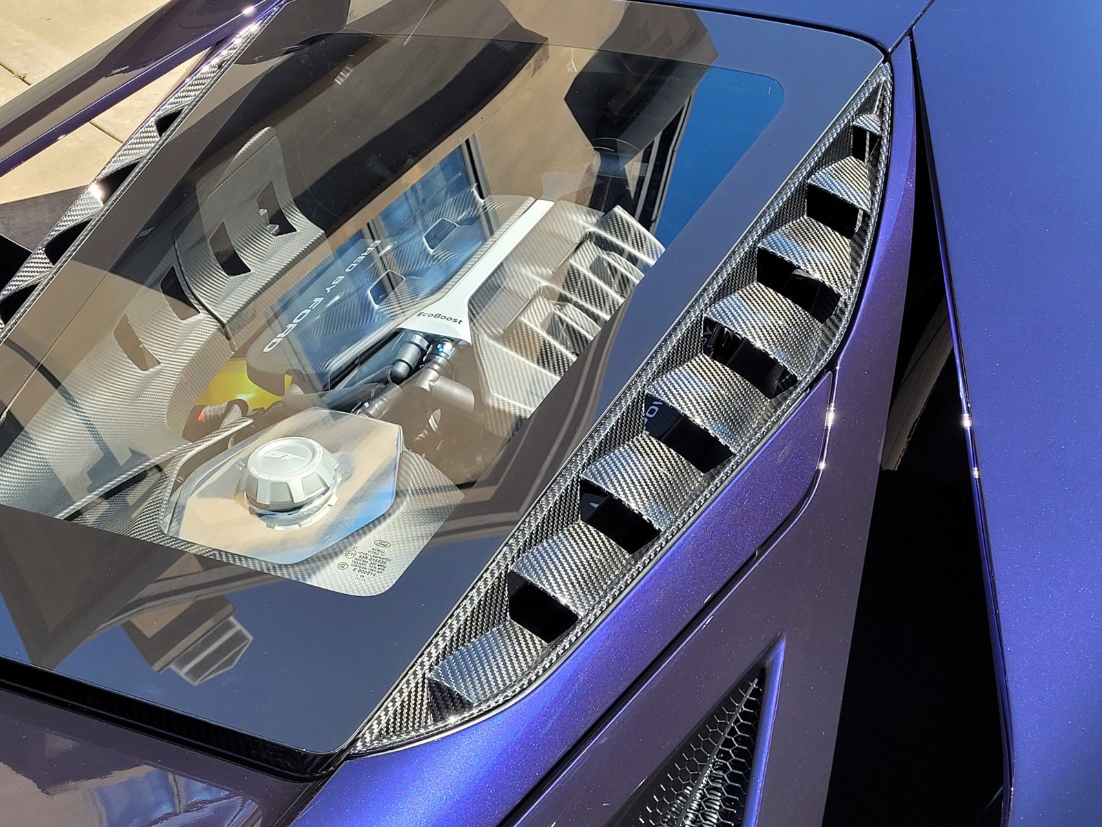 Used 2021 Ford GT image 8