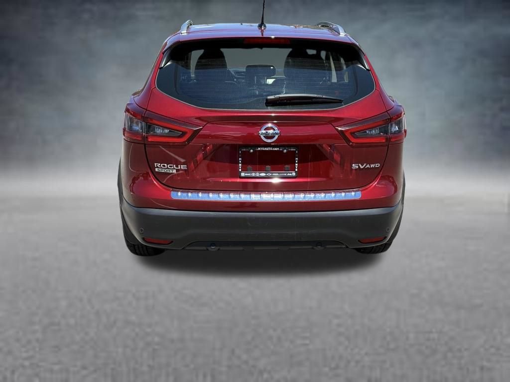 Used 2020 Nissan Rogue Sport SV w/ Technology Package AWD/4WD image 4