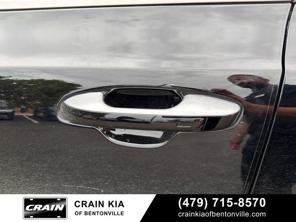 Used 2025 Kia Telluride SX FWD image 6