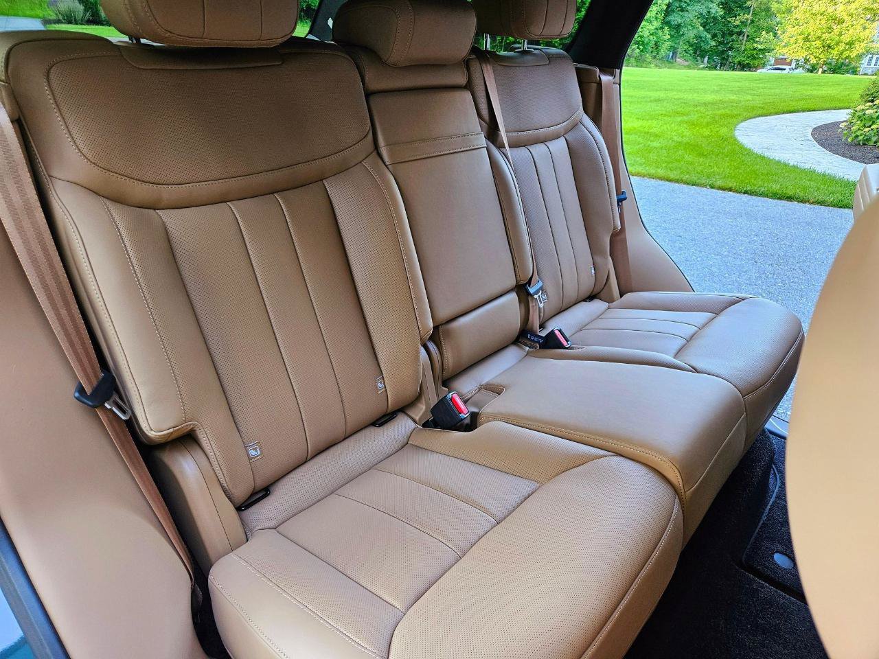 Used 2024 Land Rover Range Rover SE AWD/4WD image 25