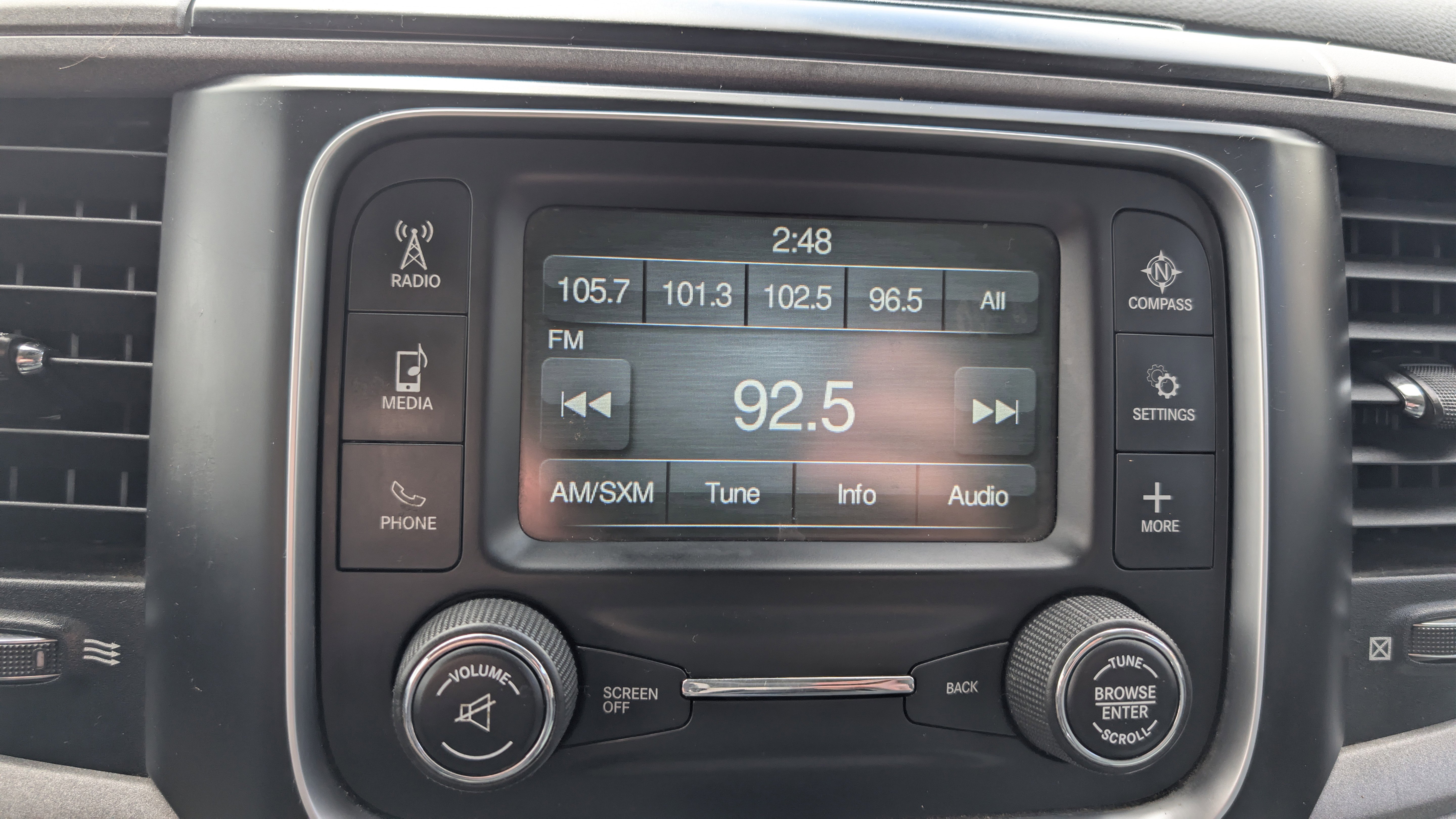 Used 2018 RAM 1500 Express image 16