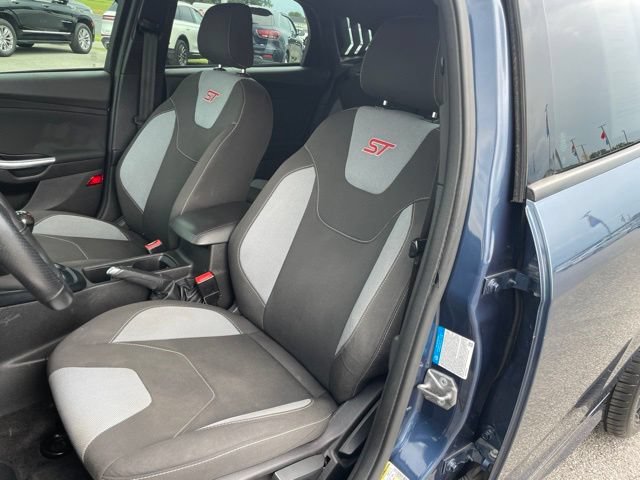 Used 2018 Ford Focus ST FWD image 20