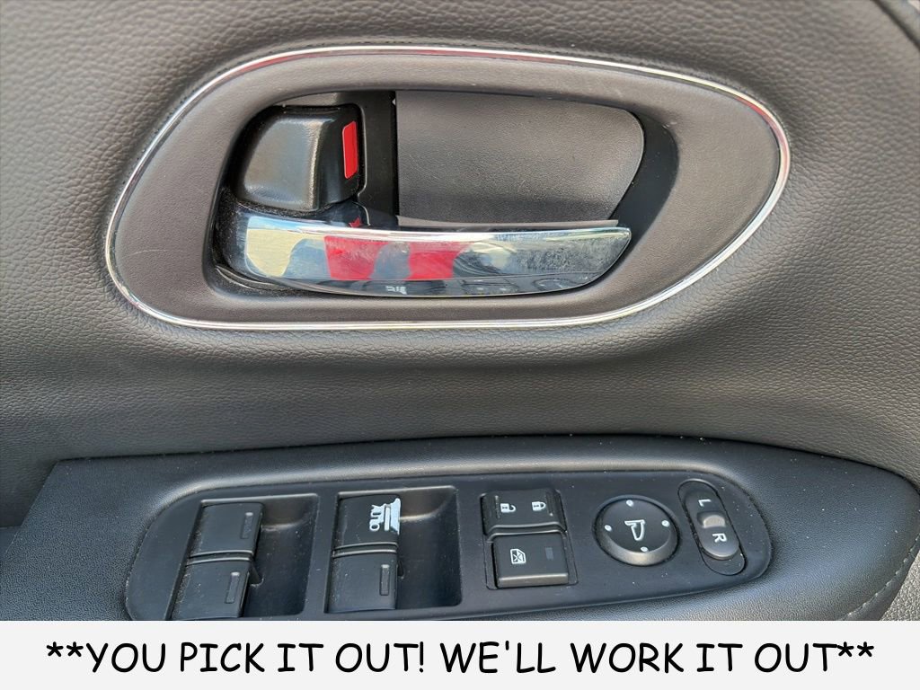 Used 2021 Honda HR-V EX-L image 11