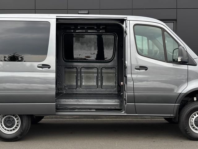 Certified 2024 Mercedes-Benz Sprinter 2500 image 27