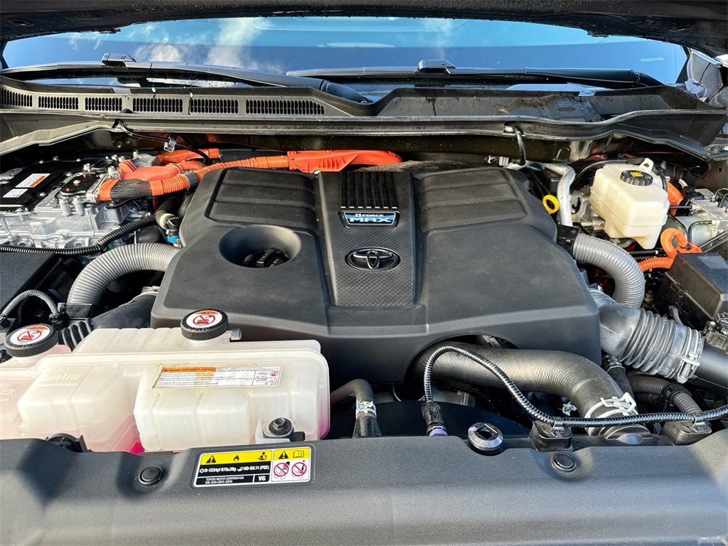 Used 2024 Toyota Tundra Limited image 31