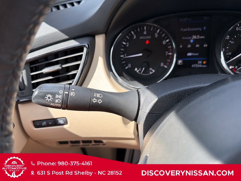 Certified 2019 Nissan Rogue SL FWD image 28