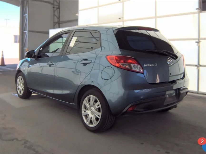 Used 2014 MAZDA MAZDA2 Sport FWD image 3