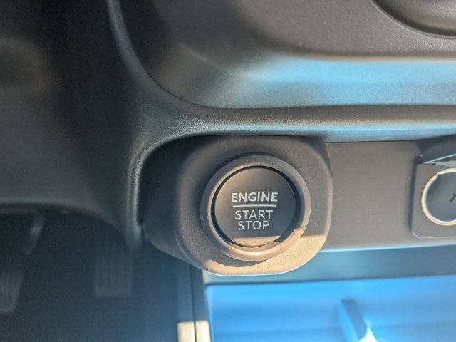 New 2026 Ford Maverick XLT image 25