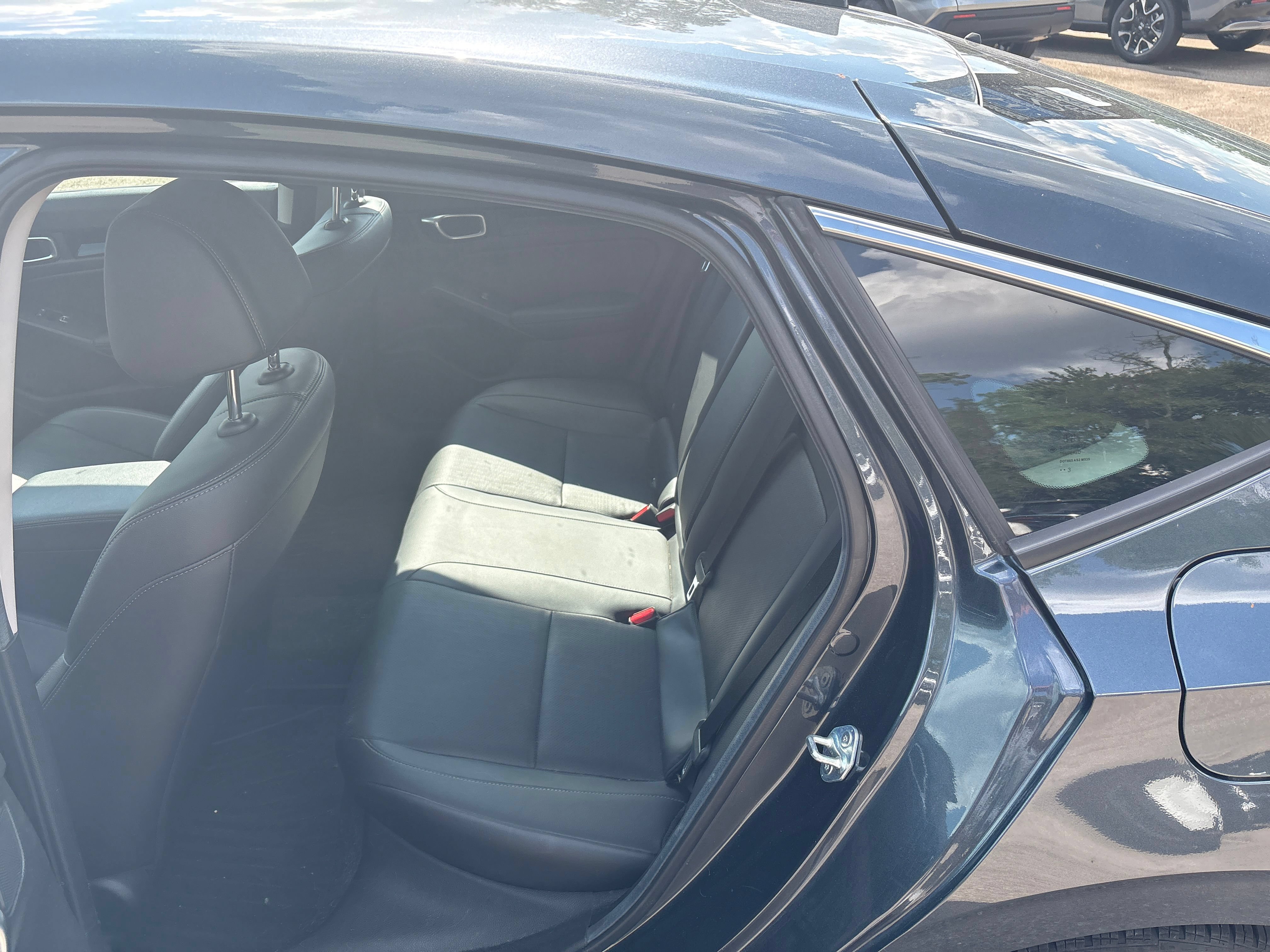 Used 2024 Honda Civic EX-L image 9