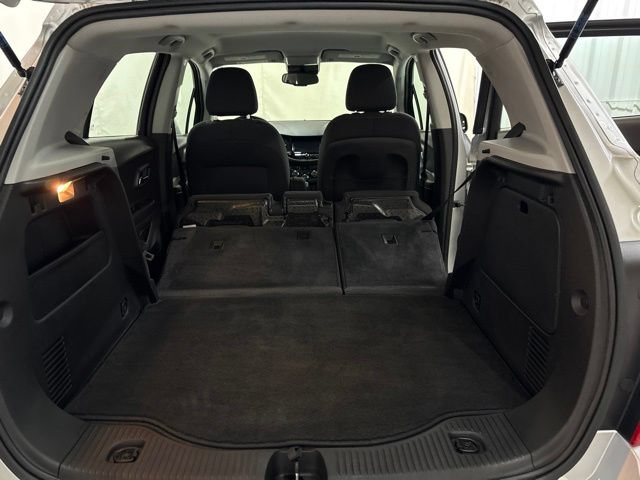 Used 2017 Chevrolet Trax LS FWD image 12