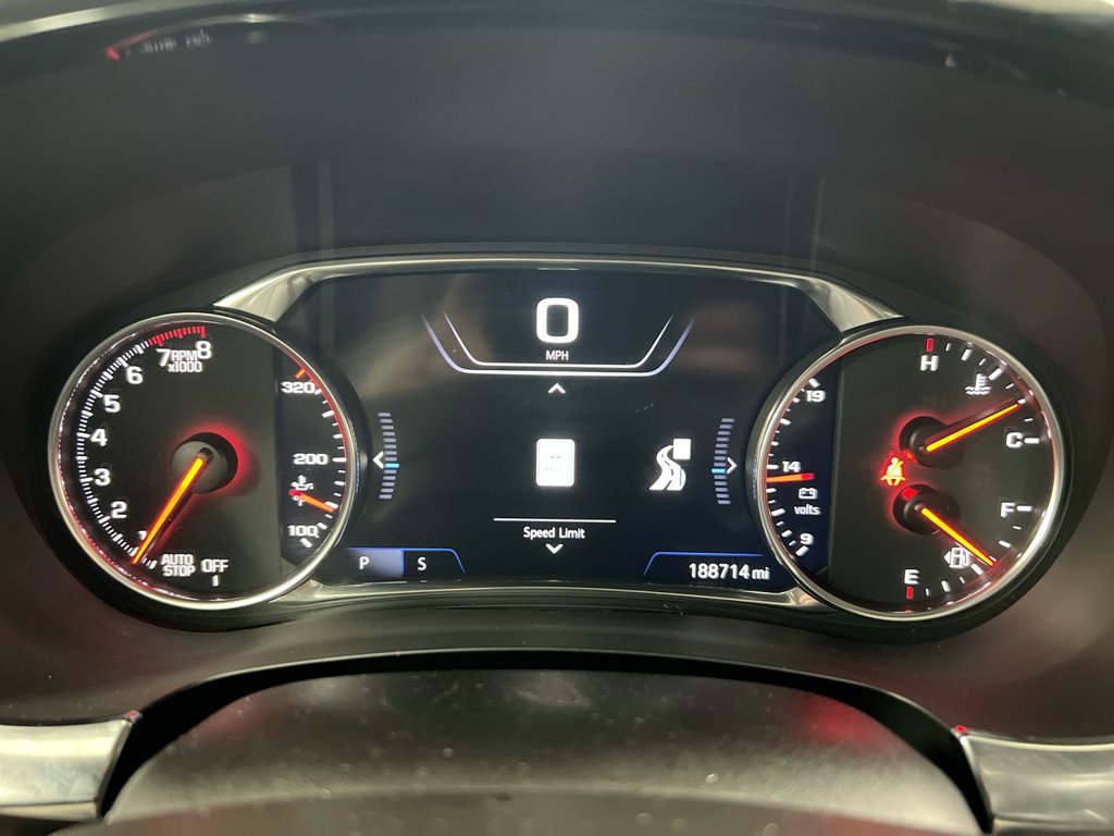 Used 2023 Chevrolet Traverse Premier AWD/4WD image 12
