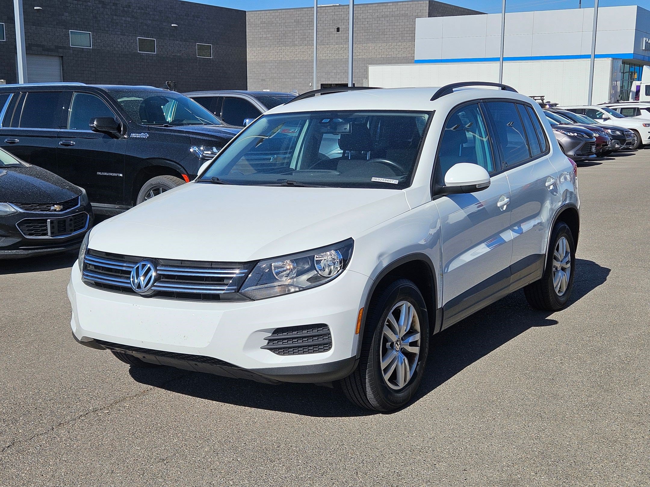 Used 2017 Volkswagen Tiguan S AWD/4WD image 8