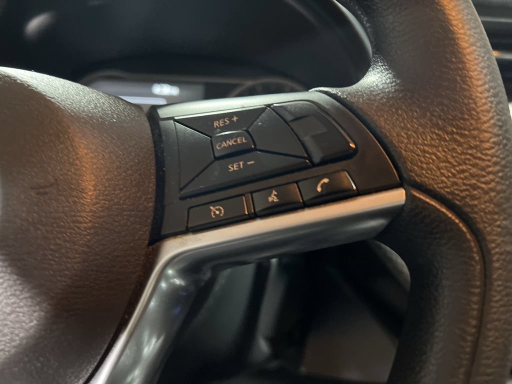 Used 2020 Nissan Kicks SV FWD image 22