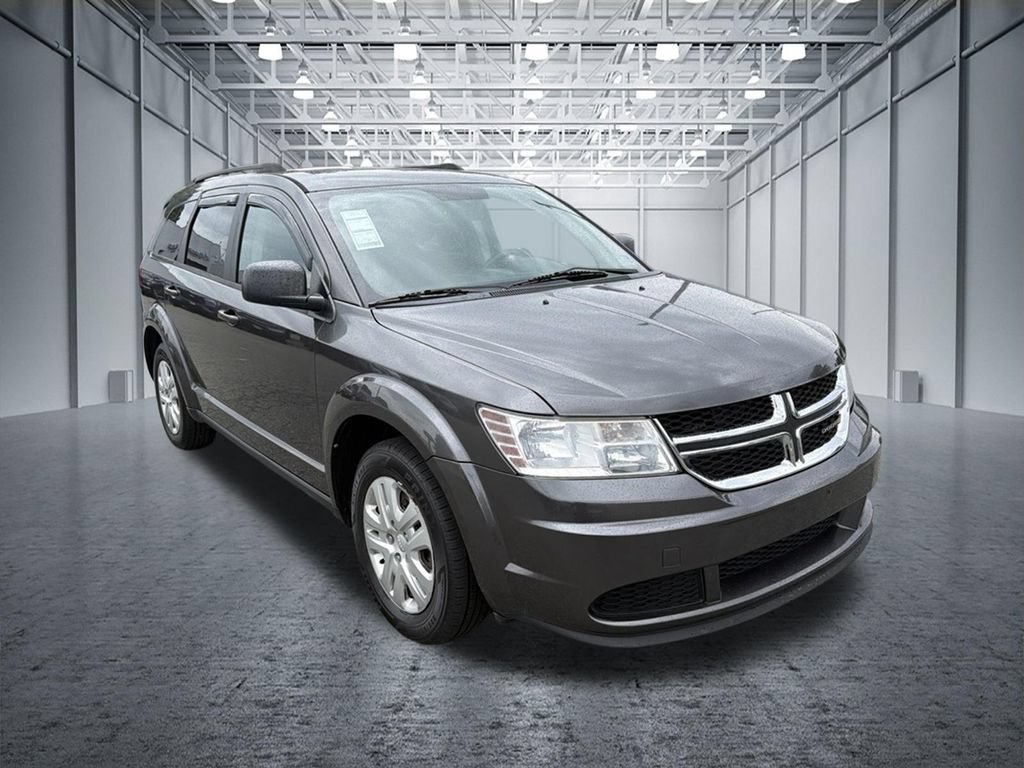 Used 2017 Dodge Journey SE w/ Flexible Seating Group FWD image 11