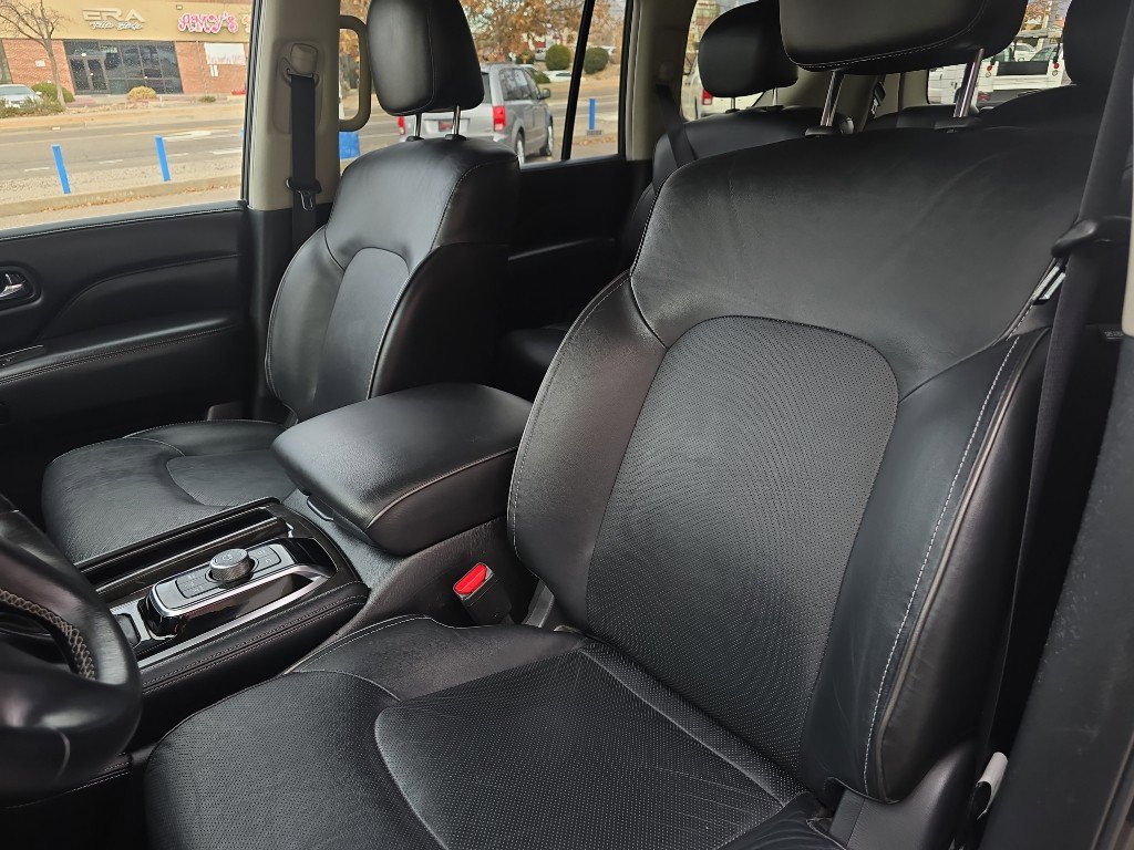 Used 2024 INFINITI QX80 Luxe image 17