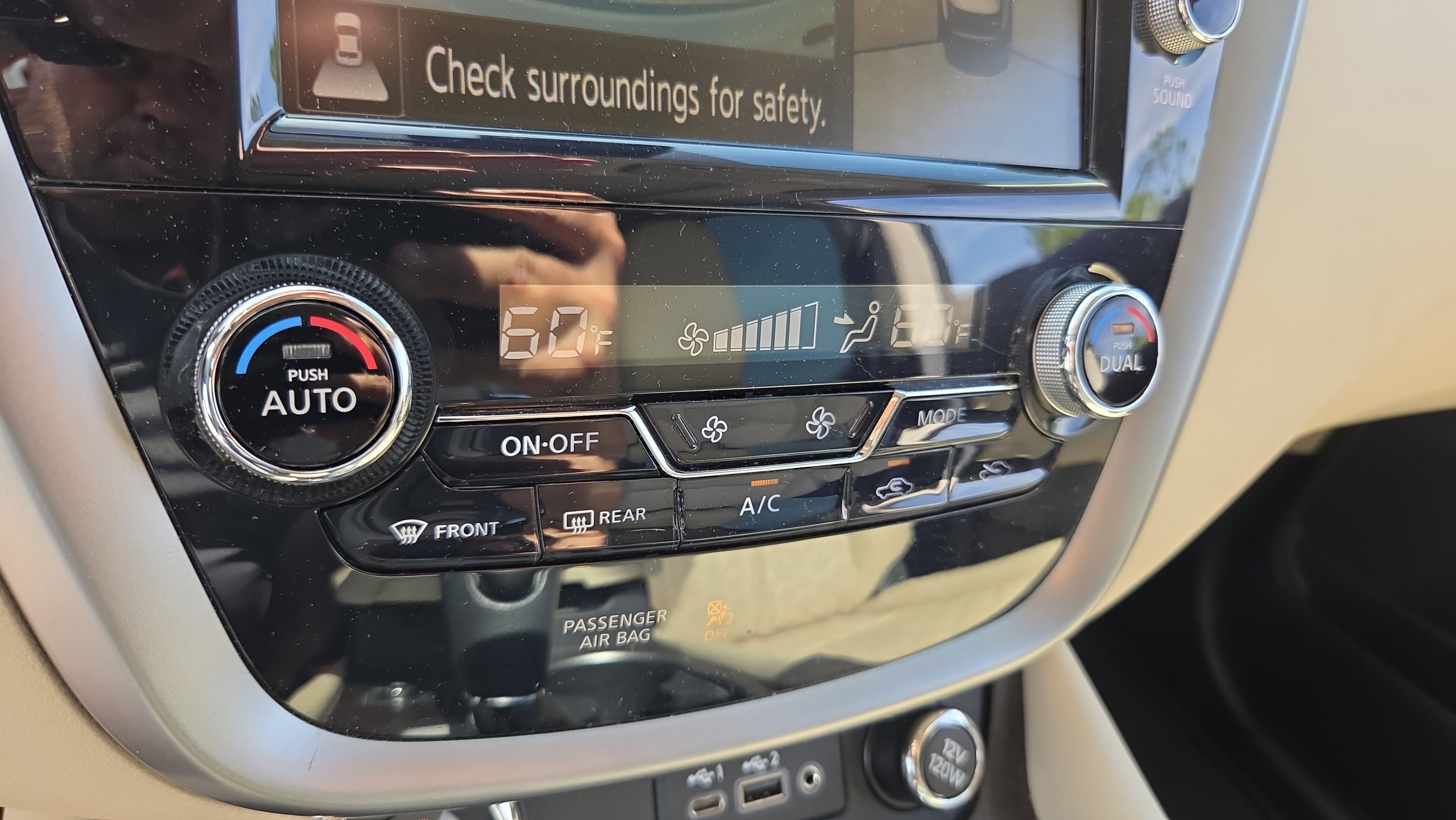 Used 2024 Nissan Murano Platinum w/ Cargo Package FWD image 34