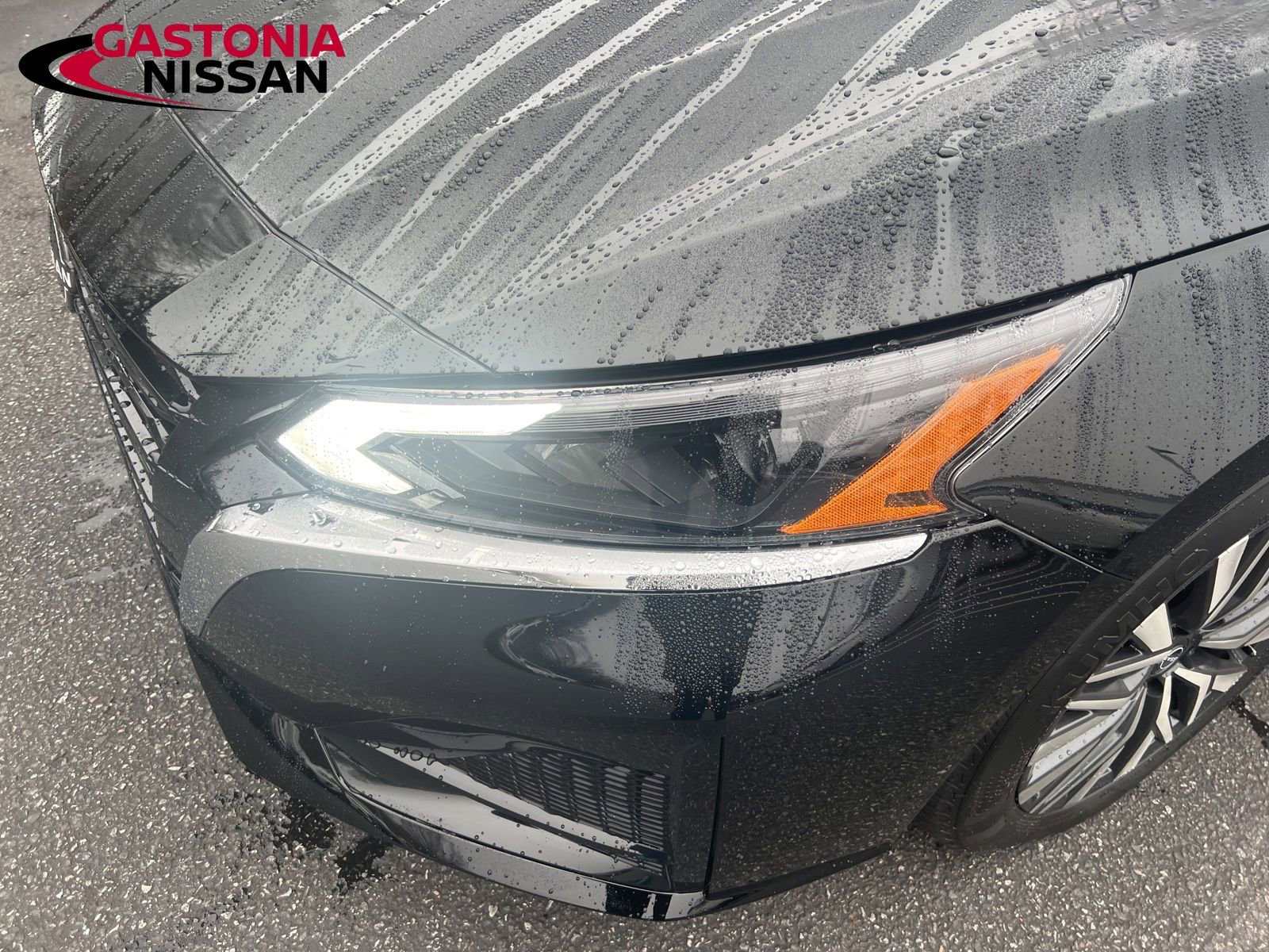 Used 2024 Nissan Altima 2.5 SV image 6