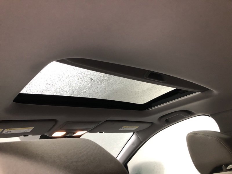 Used 2019 Honda CR-V EX image 17