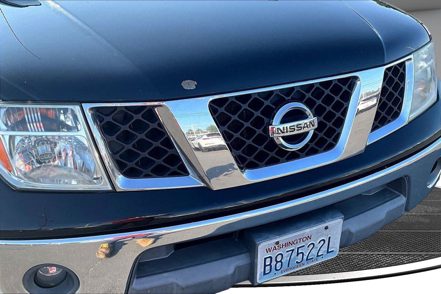 Used 2005 Nissan Frontier LE AWD/4WD image 30