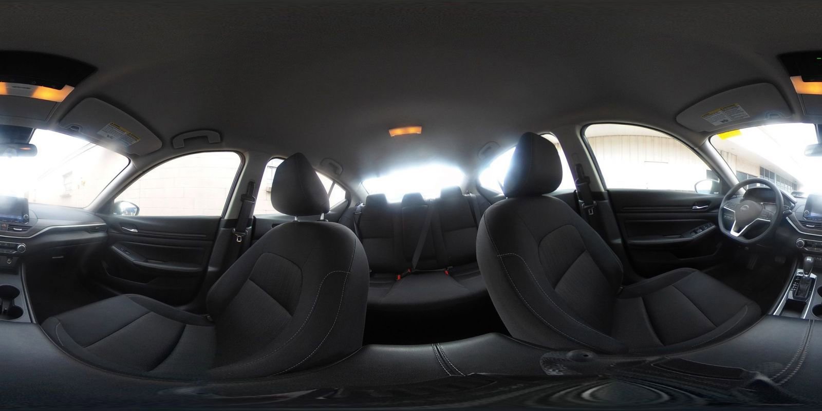 Used 2025 Nissan Altima 2.5 SV image 41