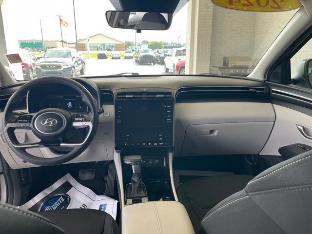 Used 2024 Hyundai Tucson SEL FWD image 24