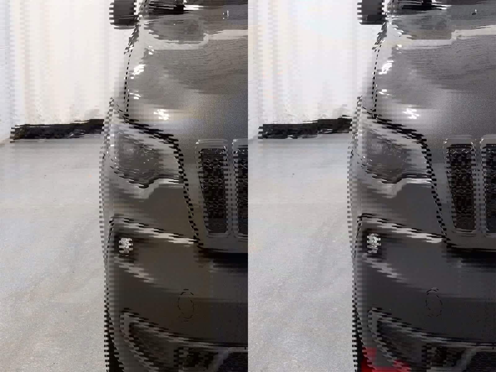 Certified 2019 Jeep Cherokee Trailhawk w/ Cold Weather Group image 11