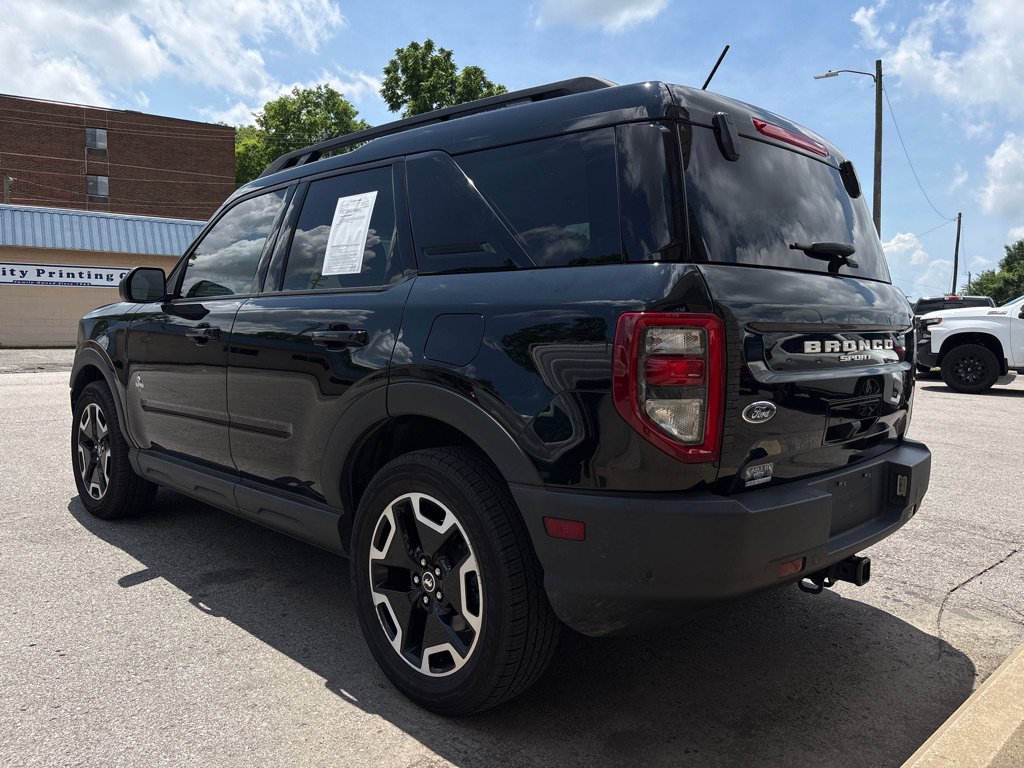 Used 2022 Ford Bronco Sport Outer Banks w/ Tech Package AWD/4WD image 4