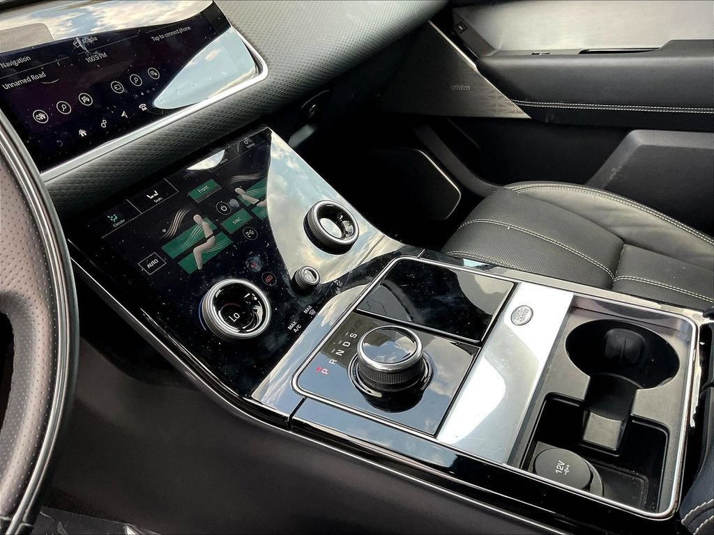 Used 2020 Land Rover Range Rover Velar R-Dynamic S AWD/4WD image 17