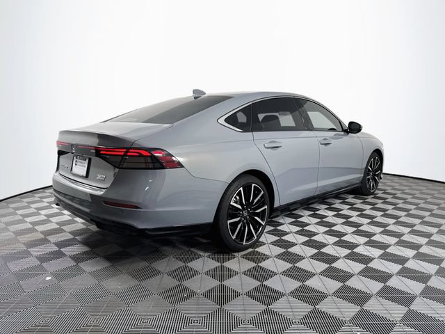 Used 2024 Honda Accord Touring image 7