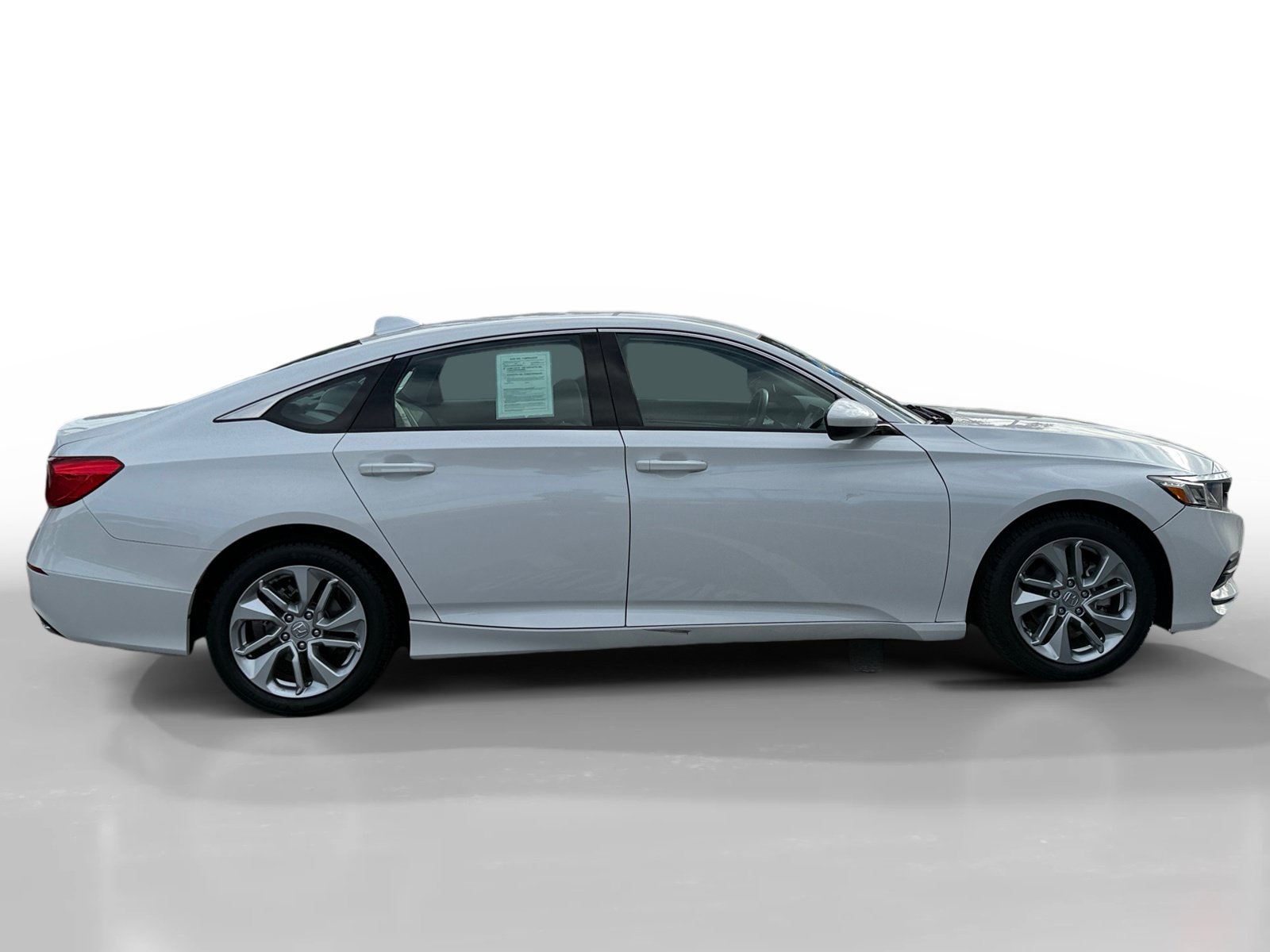 Used 2018 Honda Accord LX image 6