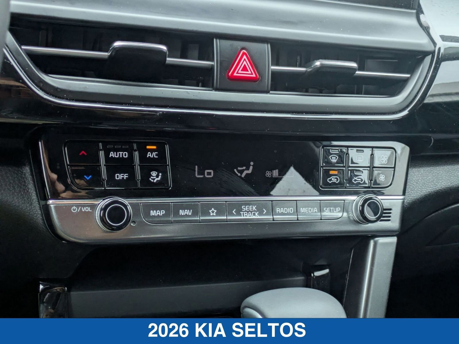 Used 2026 Kia Seltos S AWD/4WD image 25