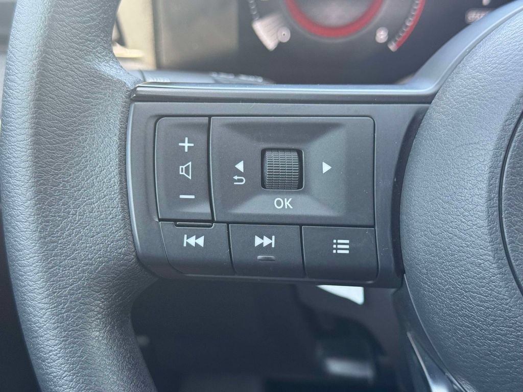 Used 2026 Nissan Kicks SV w/ Cold Weather Package AWD/4WD image 19