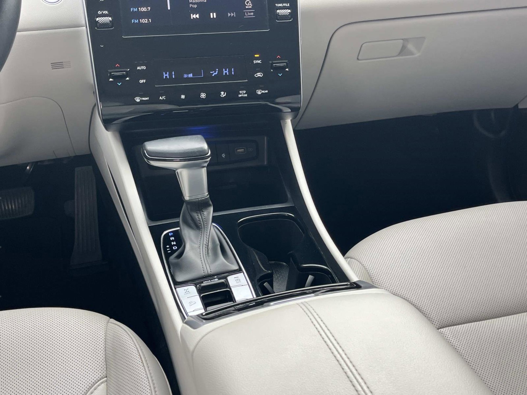 Used 2023 Hyundai Tucson SEL w/ Convenience Package image 18