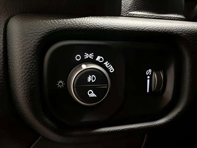 Used 2025 RAM 2500 Big Horn image 25